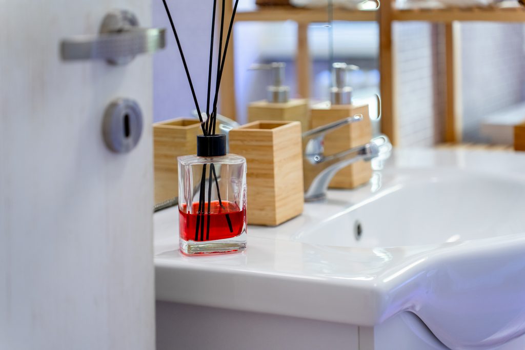 Bagno dettagli decorativi